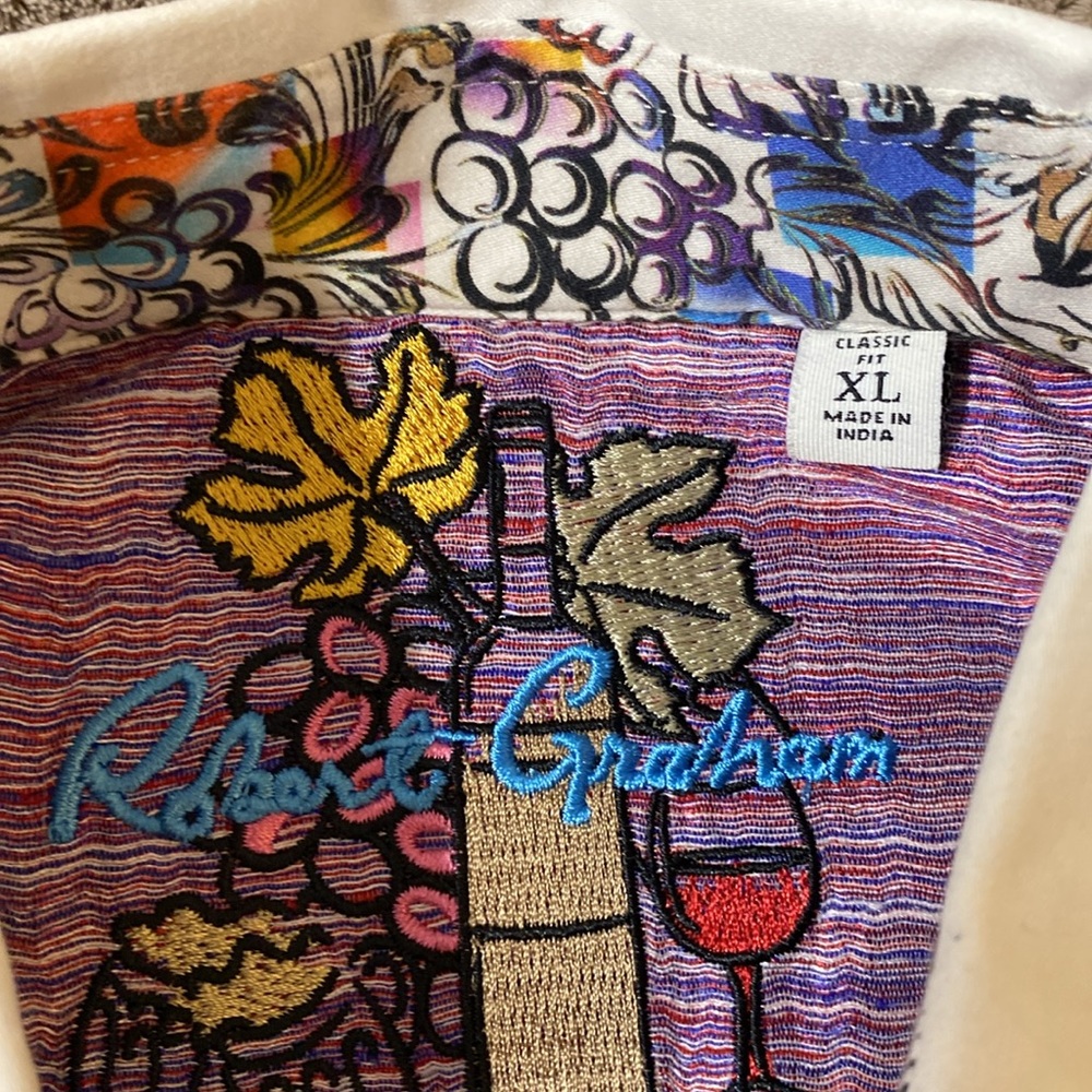 Robert Graham White Shirt with Red Wine Design - Picture 3 of 9